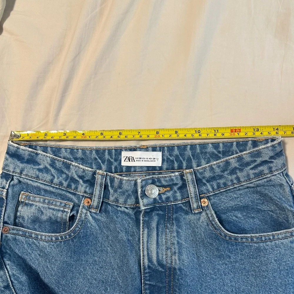 Zara Blue Mom Jeans Size 6